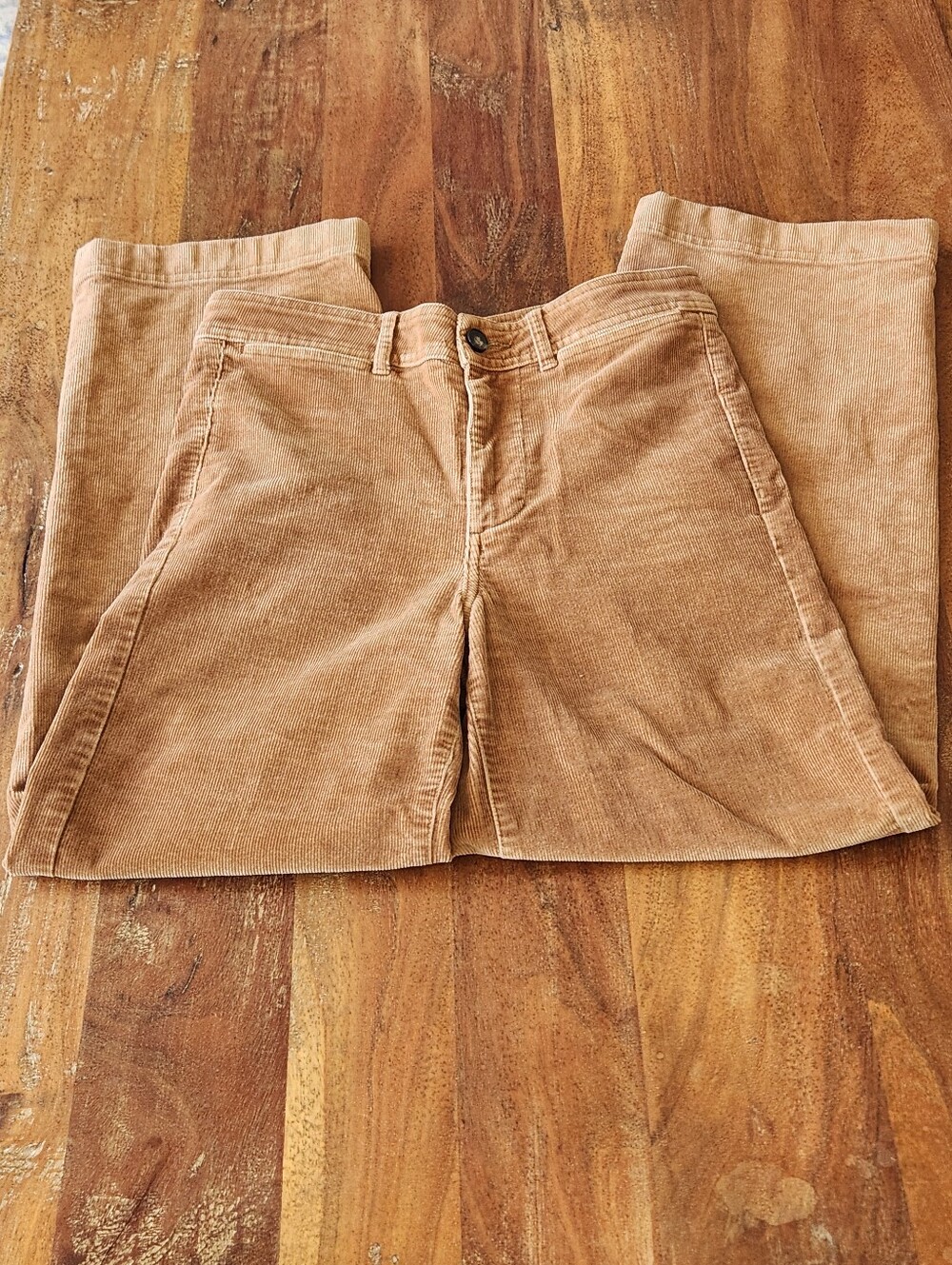 Everlane Corduroy Wide Leg Pants in Warm Tan 2 - Picture 3 of 13